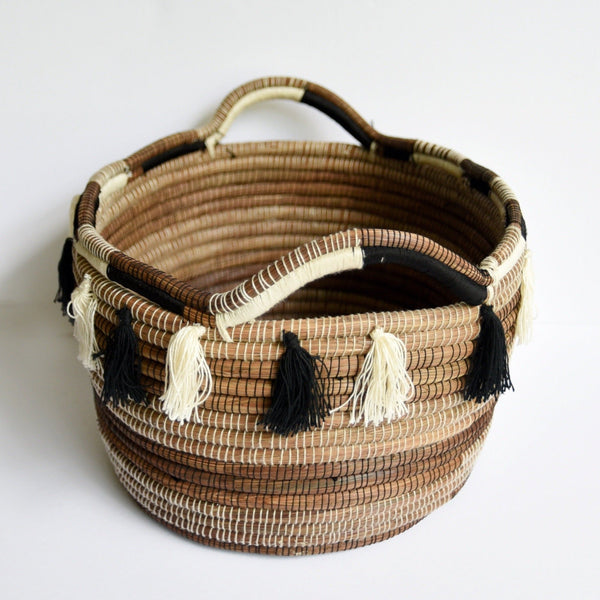 Basket | Tassels